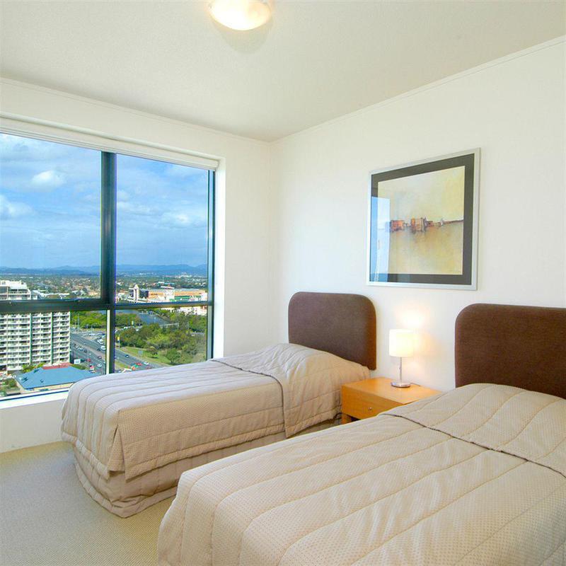 Mantra Broadbeach On The Park Gold Coast Exterior photo